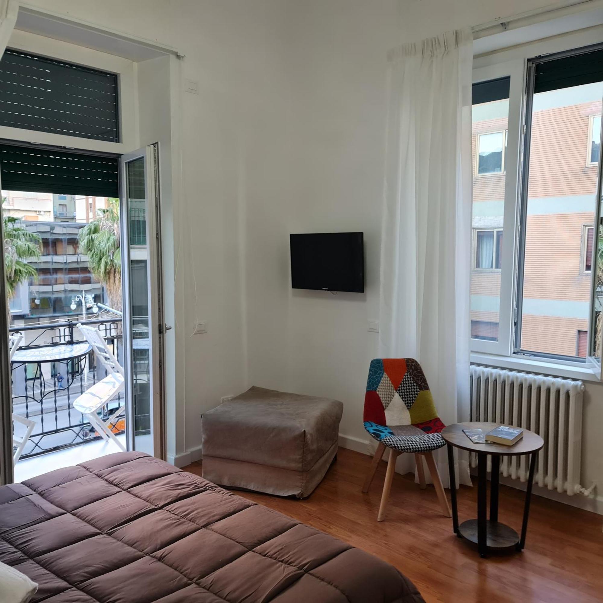Mare Fuori B&B Salerno Cameră foto