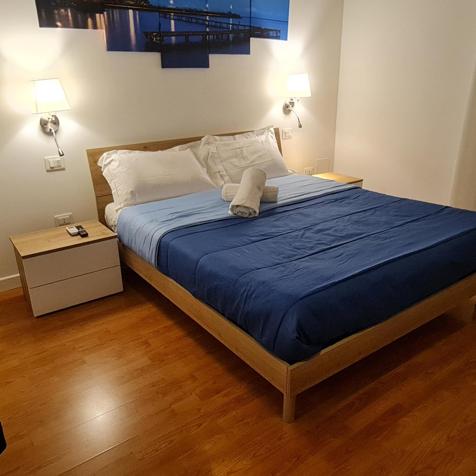 Mare Fuori B&B Salerno Cameră foto